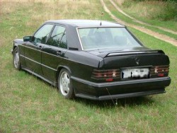 Mercedes 190 E, vél, gírkassi, olía